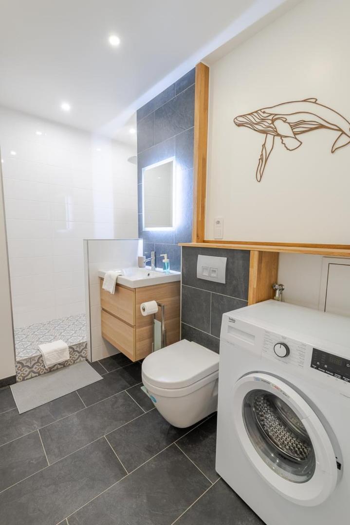 Les Provinciales Apartment Tours Bagian luar foto